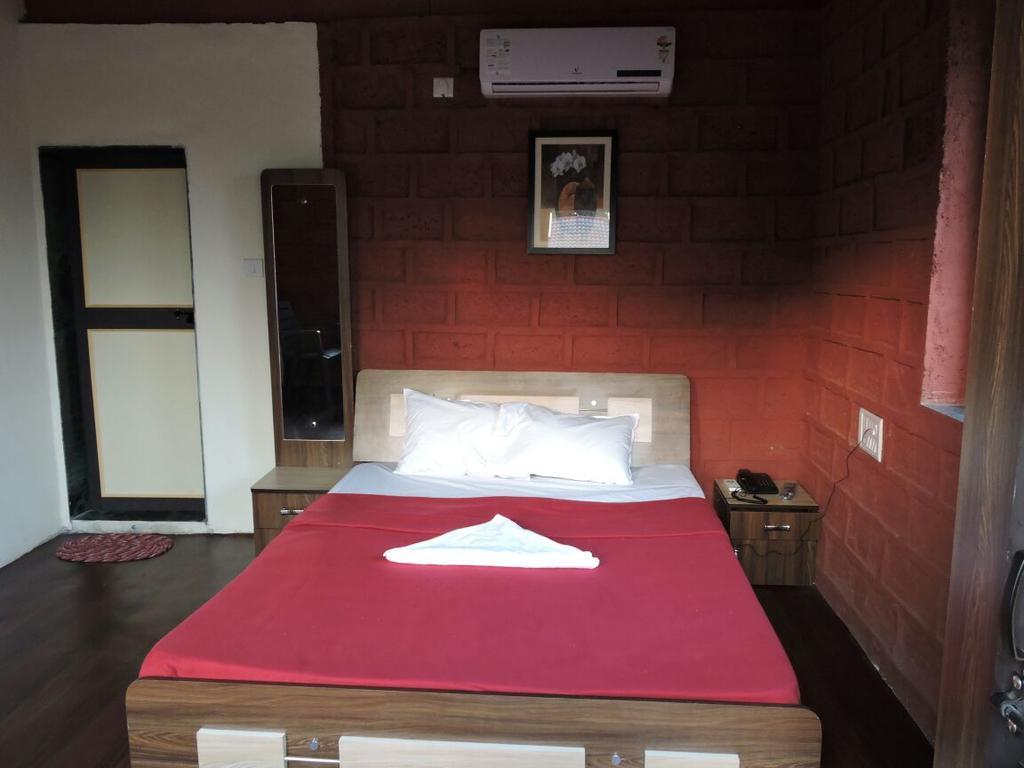 Prathamesh Resort Murud  Exterior photo